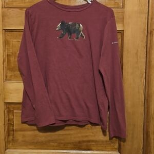 Columbia long sleeve tee with bear. L